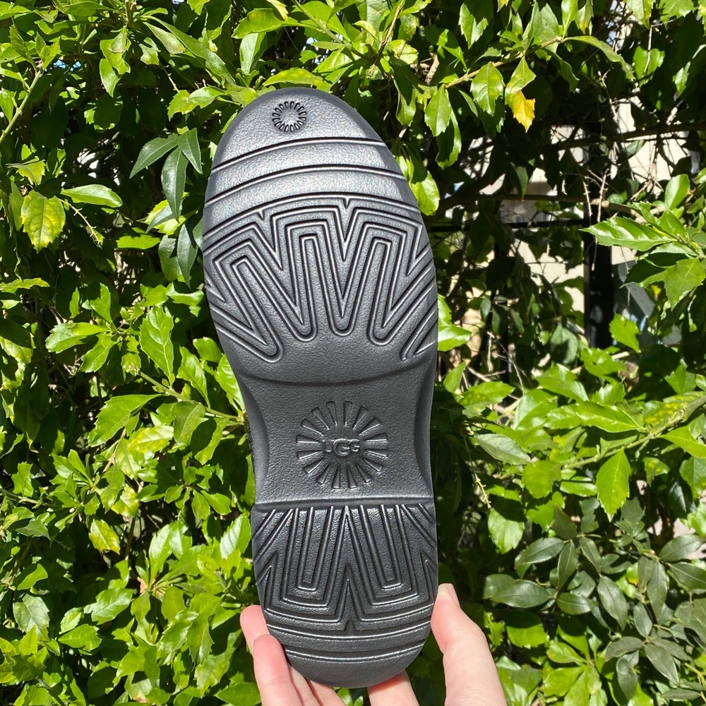 NWT Ugg Melrose Boot - Picture 8 of 11